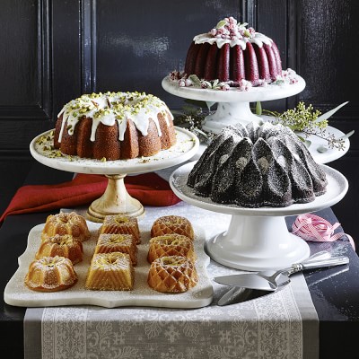 Williams-Sonoma - Fall 4 Catalog - Nordic Ware Skyline Bundt(R) Cake Pan,  Large, 12-Cup